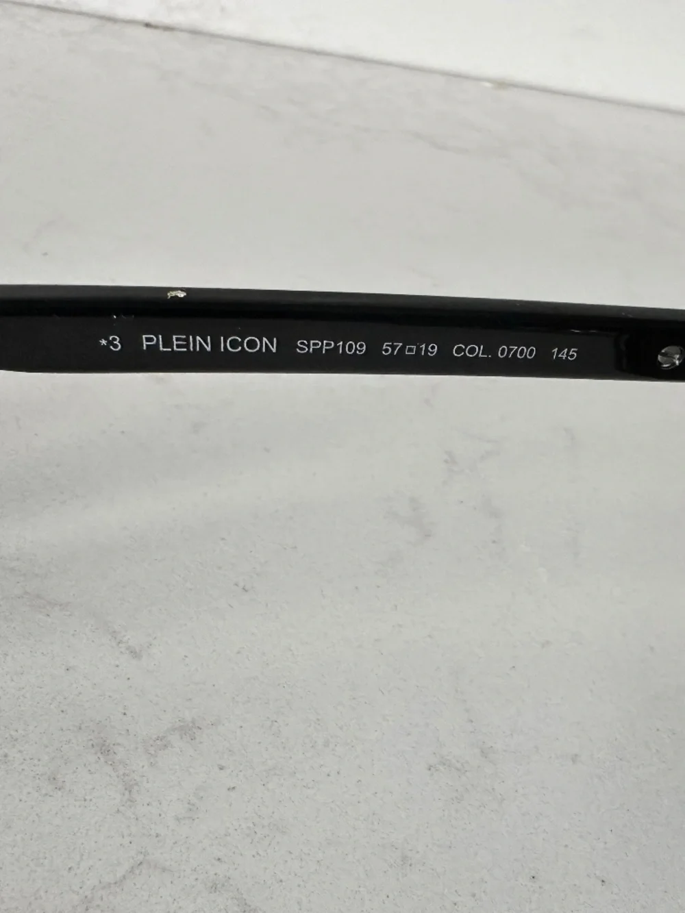NIB | Philipp Plein | Icon Oversized Pilot Sunglasses - SPP109 Black/Silver
